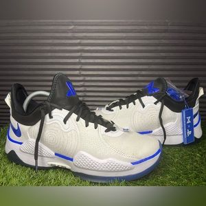 PG 5 ‘Playstation White’